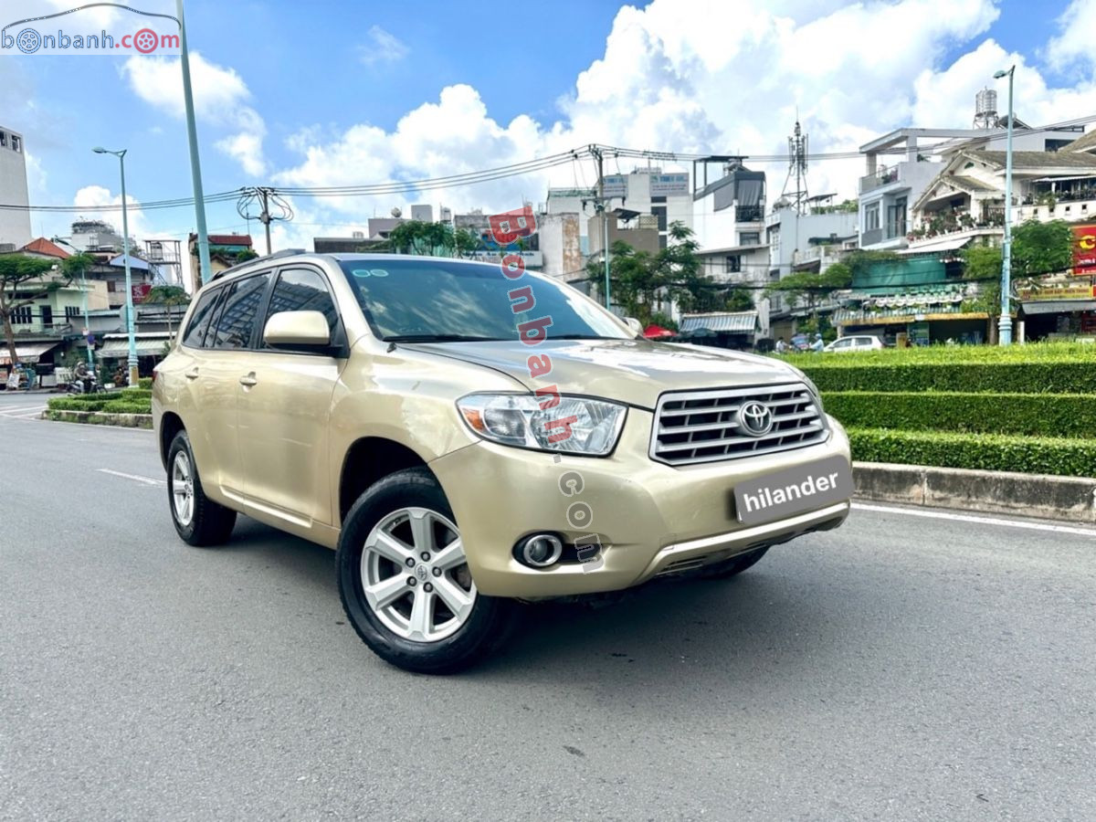 Toyota Highlander LE 2.7 2011