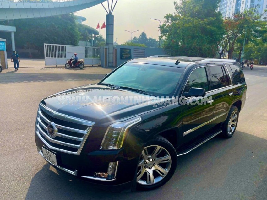 Cadillac Escalade ESV Premium