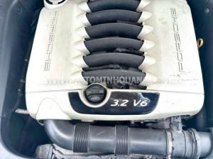 Xe Porsche Cayenne 3.2i 2005