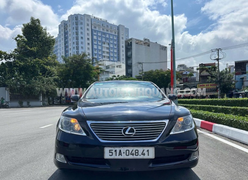 Lexus LS 460L