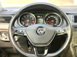 Xe Volkswagen Jetta 1.4 AT 2017