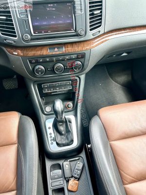 Xe Volkswagen Sharan 2.0 AT 2016