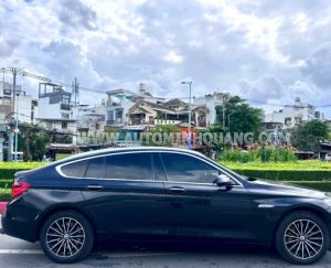 Xe BMW 5 Series 535i GT 2011