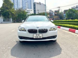 Xe BMW 5 Series 520i 2014