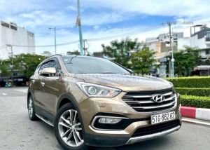 Xe Hyundai SantaFe 2.2L 4WD 2018