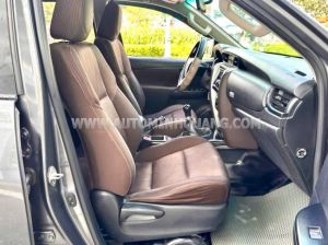 Xe Toyota Fortuner 2.4G 4x2 MT 2017