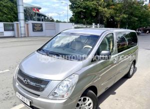 Xe Hyundai Grand Starex 2.4 MT 2011