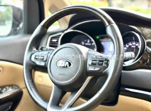 Xe Kia Sedona 2.2 DAT Luxury 2020