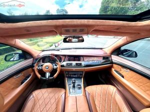Xe BMW 5 Series 535i GT 2011