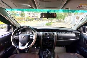 Xe Toyota Fortuner 2.4G 4x2 MT 2017