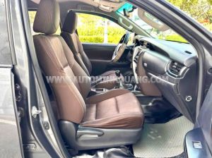 Xe Toyota Fortuner 2.4G 4x2 MT 2017