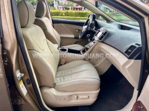 Xe Toyota Venza 2.7 AWD 2010