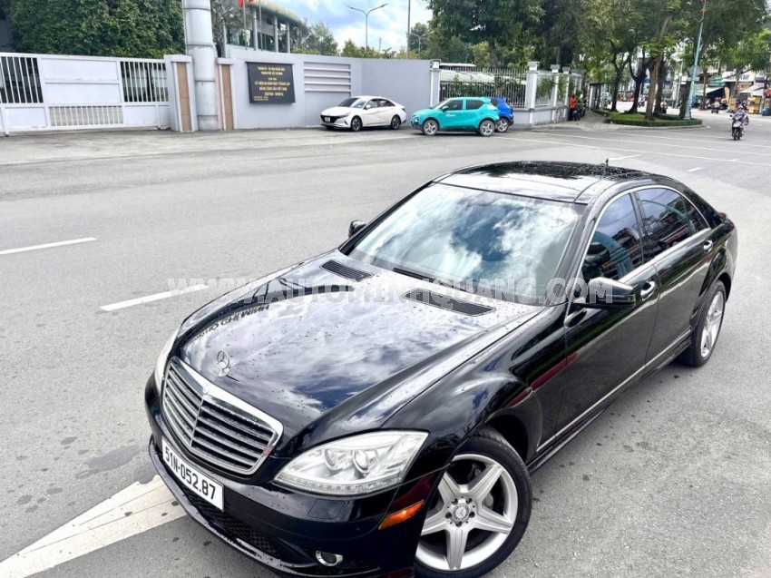 Mercedes Benz S550