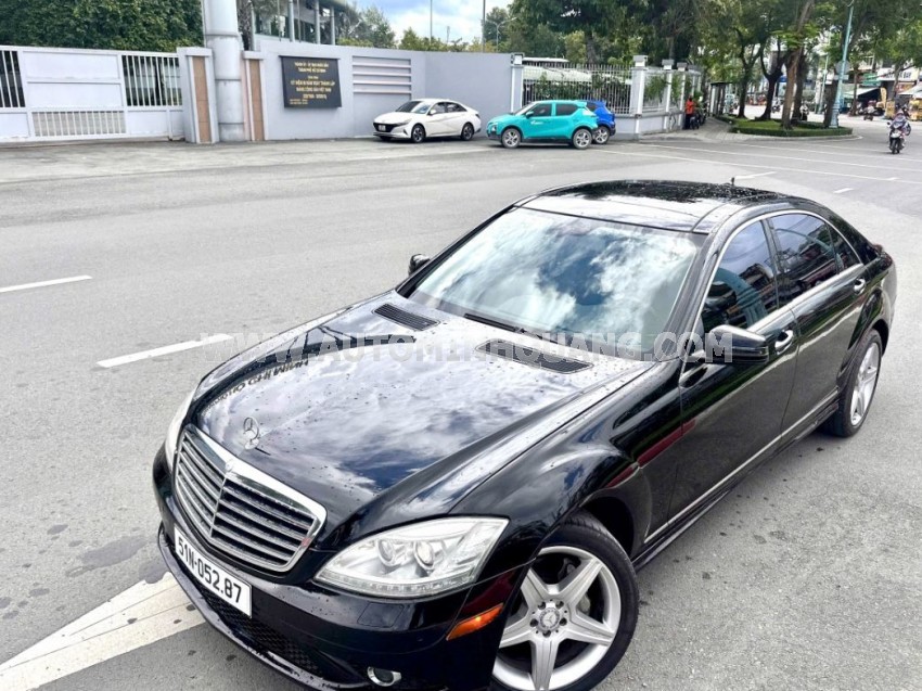 Mercedes Benz S550